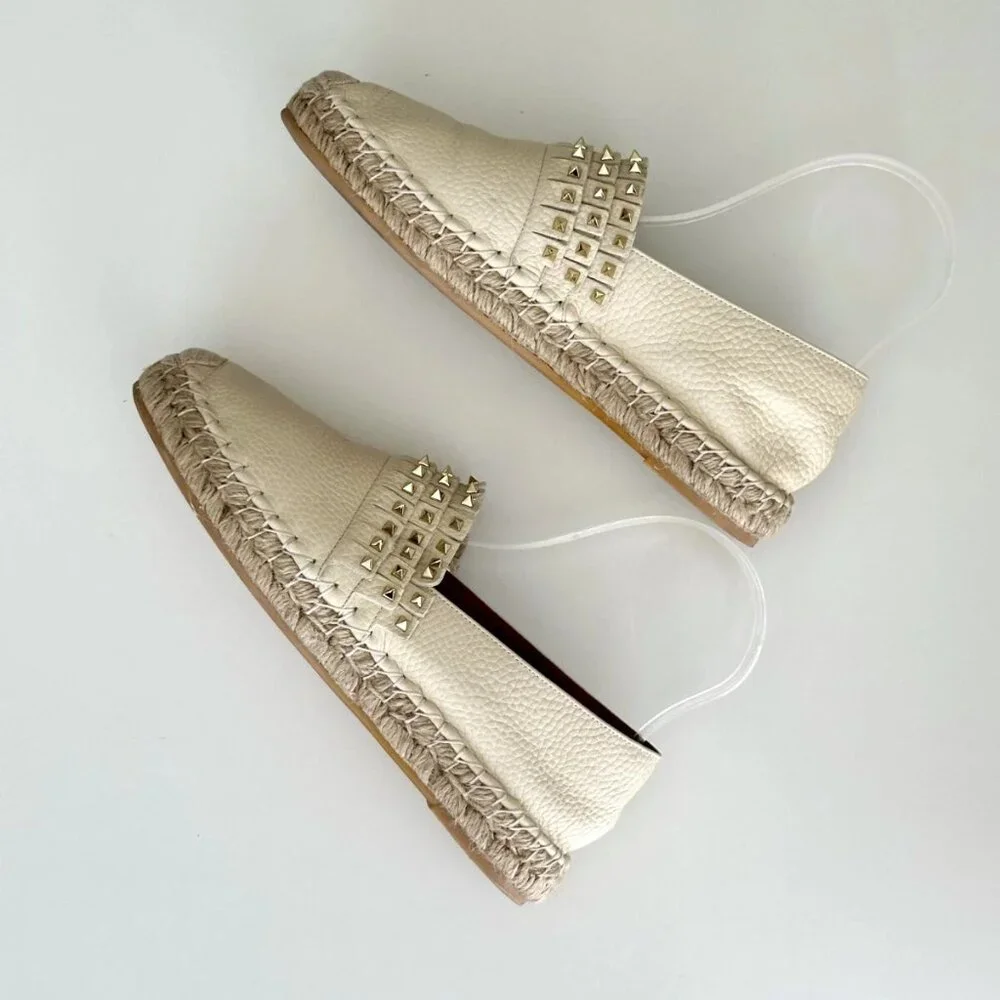 VALENTINO GARAVANI Rockstud Cream Pebbled Leather Espadrille Flats Size 8